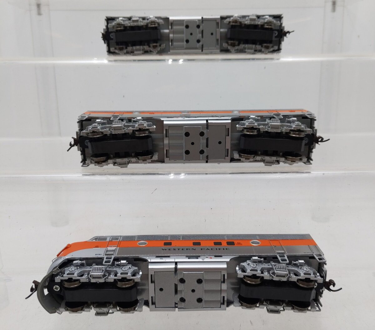Athearn G2510 HO Scale WP F-3 ABB Passenger Diesel Locomotive Set #803A/B/C EX/Box
