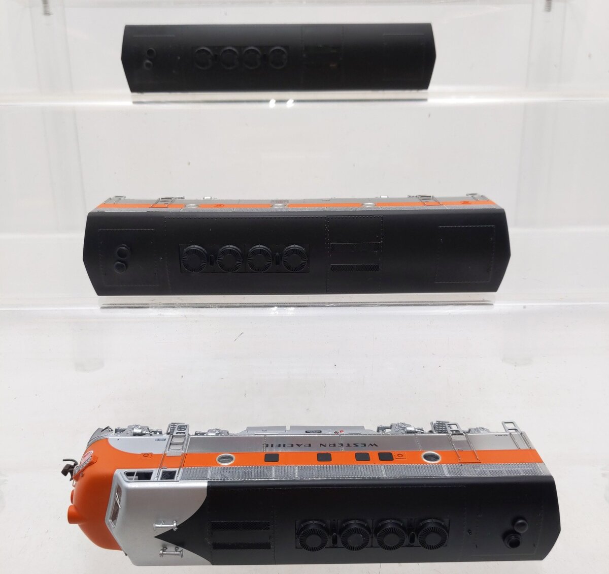 Athearn G2510 HO Scale WP F-3 ABB Passenger Diesel Locomotive Set #803A/B/C EX/Box