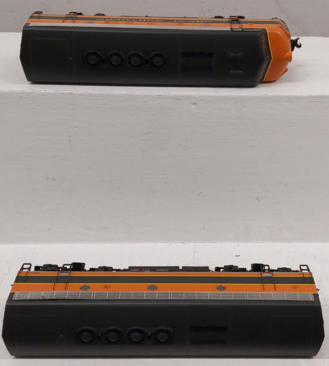 Athearn G2727 HO Scale Great Northern F-3AB Diesel Locomotive Set EX/Box