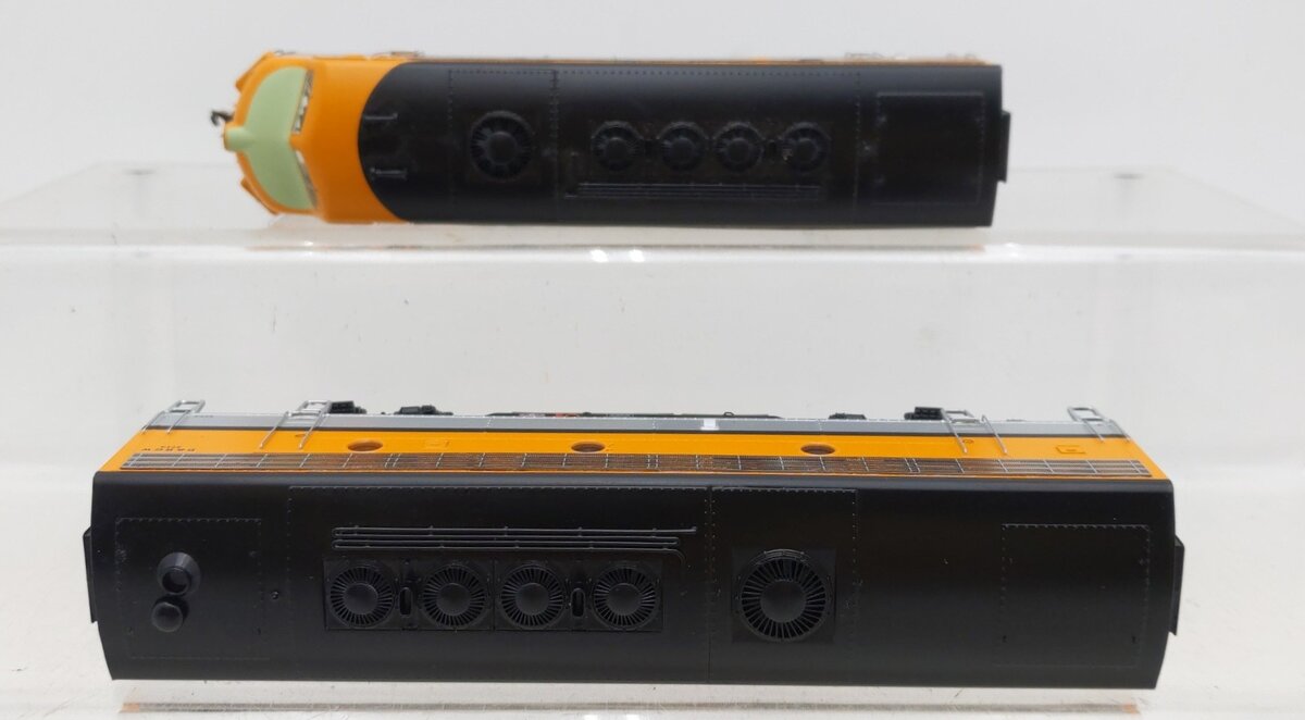 Athearn G3202 HO Scale D&RGW F-9A/B Diesel Locomotive Set EX/Box