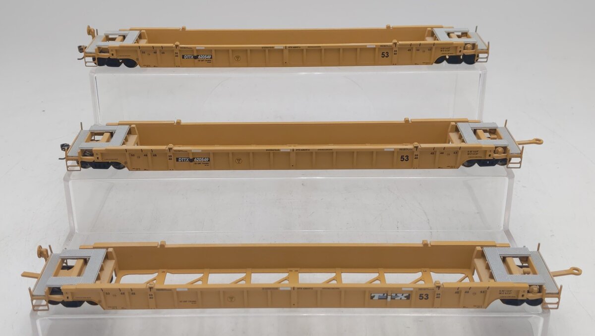 Walthers 932-33945 HO Scale TTX NSC 53' Well Cars (Set of 3) EX/Box