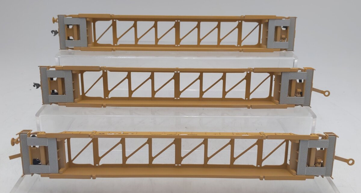 Walthers 932-33945 HO Scale TTX NSC 53' Well Cars (Set of 3) EX/Box