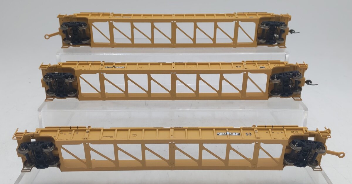 Walthers 932-33945 HO Scale TTX NSC 53' Well Cars (Set of 3) EX/Box