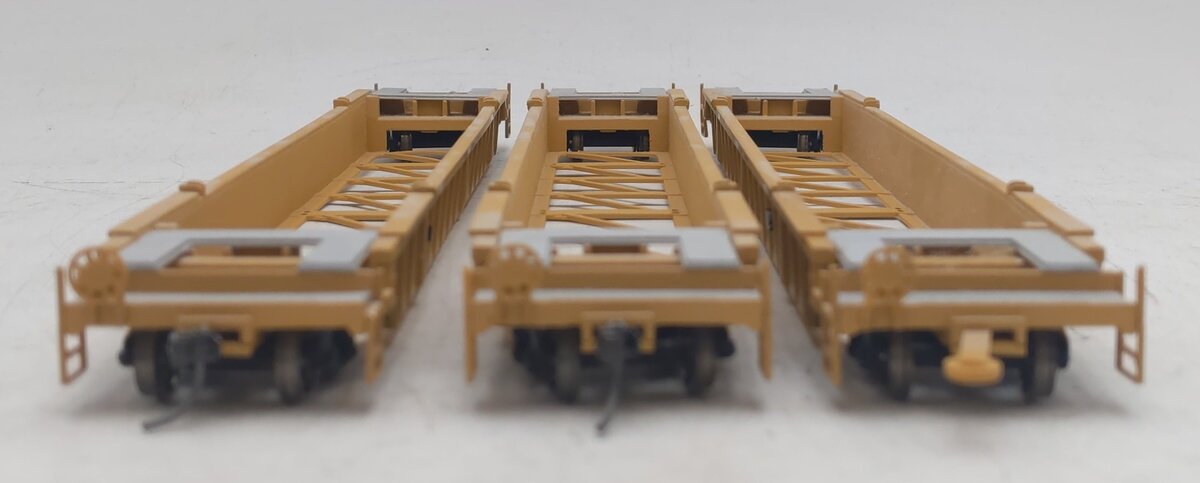 Walthers 932-33945 HO Scale TTX NSC 53' Well Cars (Set of 3) EX/Box