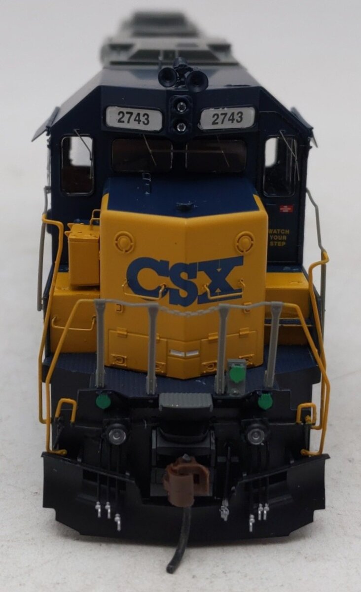 Athearn AHTG40732 HO Scale GP38-2 CSX Locomotive #2743 EX/Box