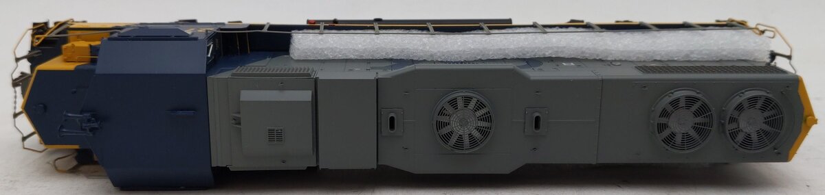 Athearn AHTG40732 HO Scale GP38-2 CSX Locomotive #2743 EX/Box