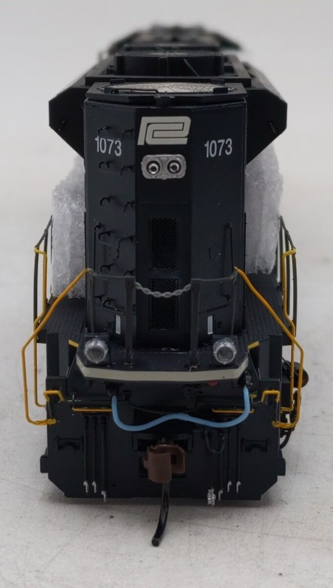 Athearn G68809 HO NS/PC Heritage SD70ACe Diesel Locomotive w/DCC & Sound #1073 EX/Box