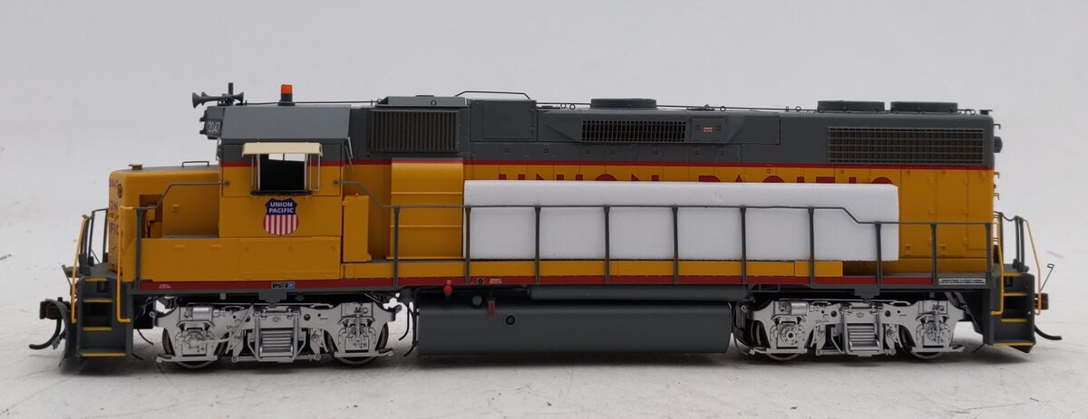Athearn ATH71837 HO Union Pacific GP38-2 Diesel Locomotive #2047 W/ Sound LN/Box