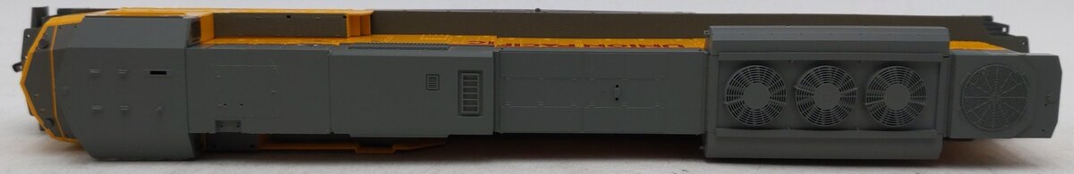 Kato 37-6355 HO Scale Union Pacific SD90/43MAC Diesel Locomotive #8105 EX/Box