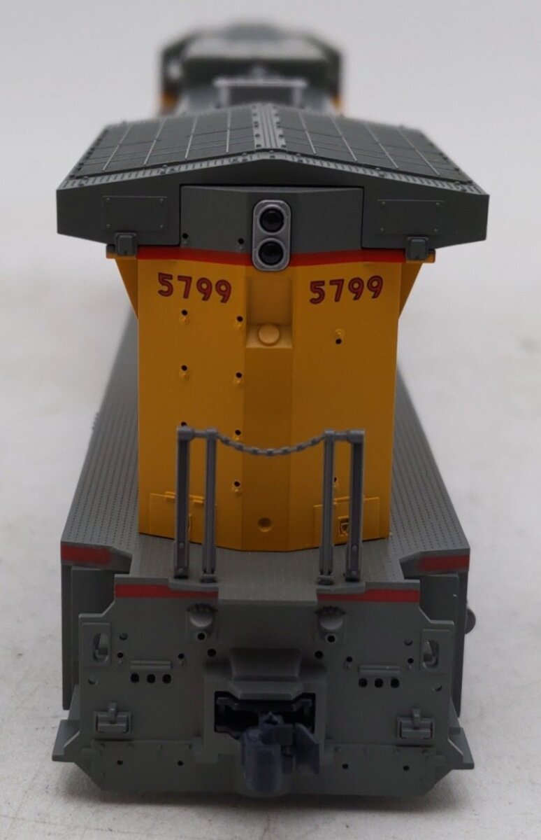 Kato 37-6434 HO Scale Union Pacific GE AC4400CW Diesel Locomotive #5799 w/DCC EX/Box