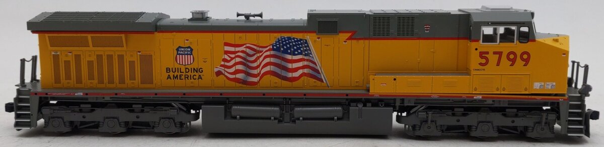 Kato 37-6434 HO Scale Union Pacific GE AC4400CW Diesel Locomotive #5799 w/DCC EX/Box