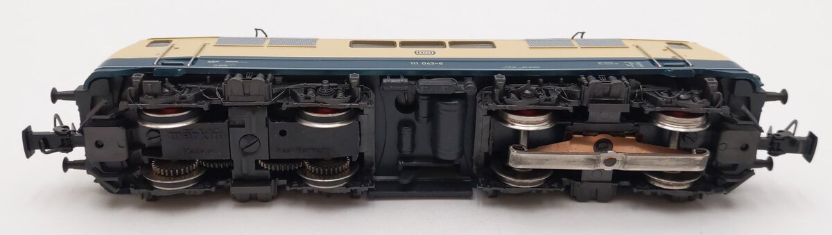Marklin 3042 HO Scale DB Electric Locomotive #111 043-6 LN/Box