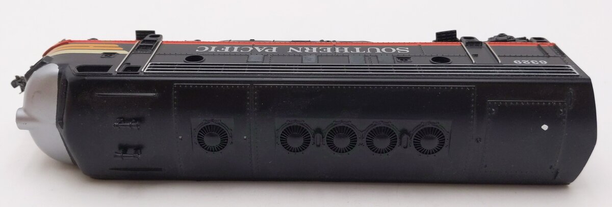 Marklin 3129 HO Scale Southern Pacific "Black Widow" Diesel Locomotive #6329 VG/Box