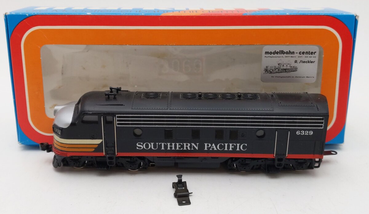 Marklin 3129 HO Scale Southern Pacific "Black Widow" Diesel Locomotive #6329 VG/Box