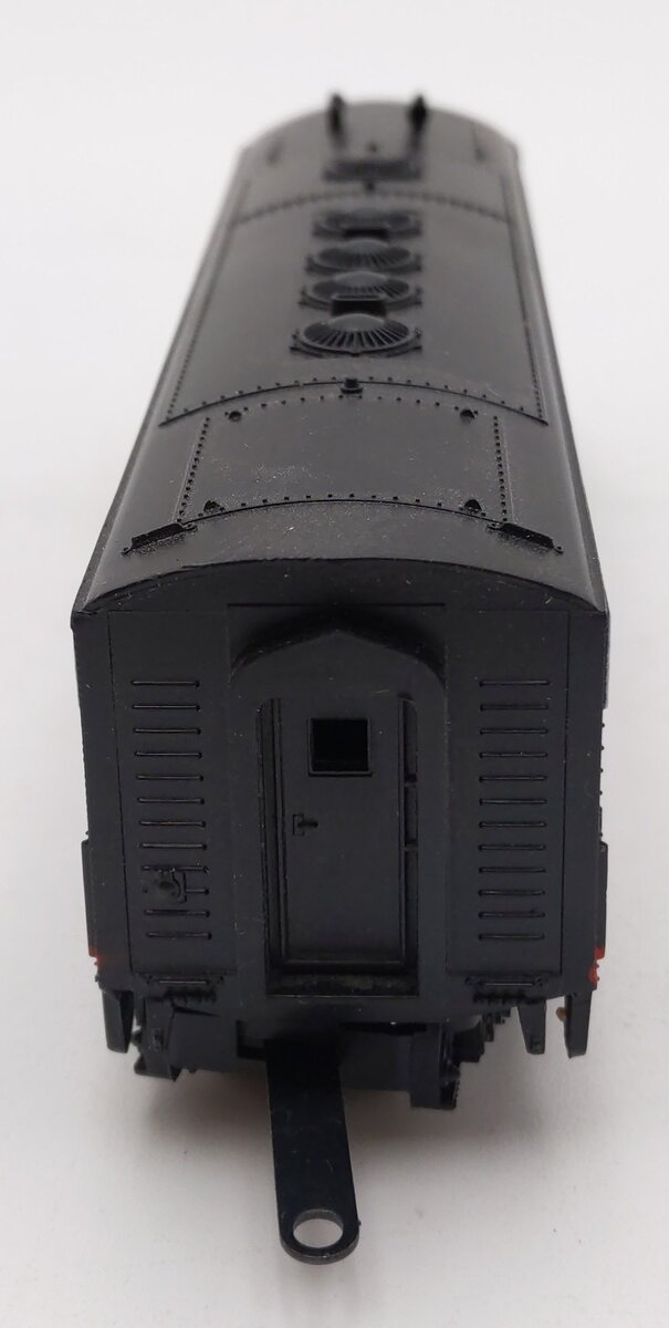 Marklin 3129 HO Scale Southern Pacific "Black Widow" Diesel Locomotive #6329 VG/Box