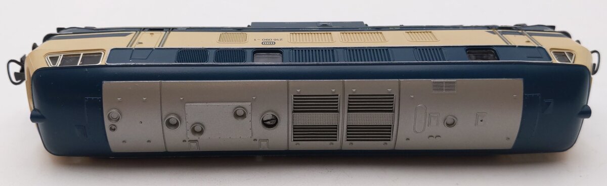 Marklin 3074 HO Scale DB Diesel Locomotive #216 090-1 LN/Box