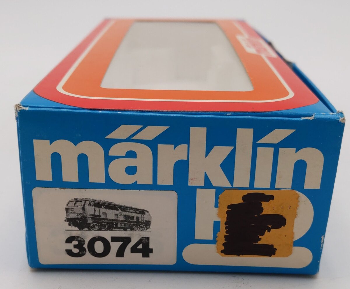 Marklin 3074 HO Scale DB Diesel Locomotive #216 090-1 LN/Box