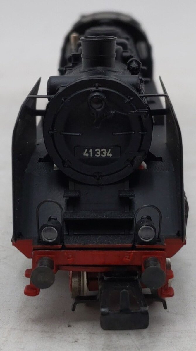 Marklin 3082 HO Scale BR 41 2-8-2 Steam Locomotive & Tender EX/Box