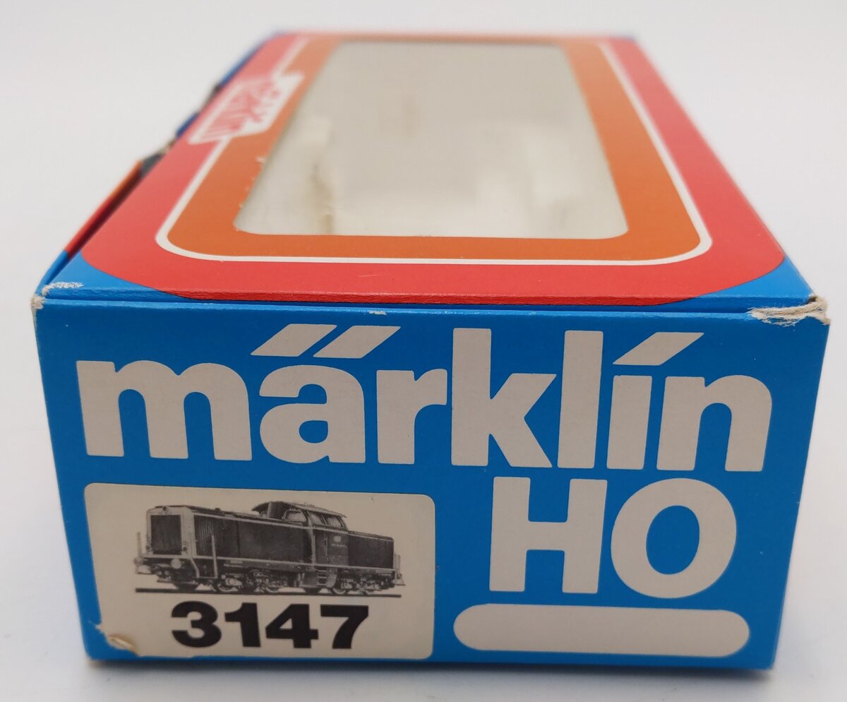 Marklin 3147 HO Scale BR 212 Diesel Locomotive EX/Box