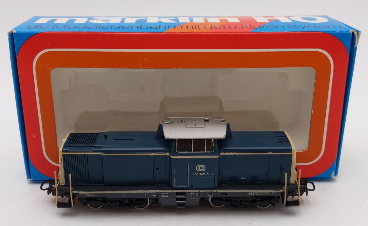 Marklin 3147 HO Scale BR 212 Diesel Locomotive EX/Box