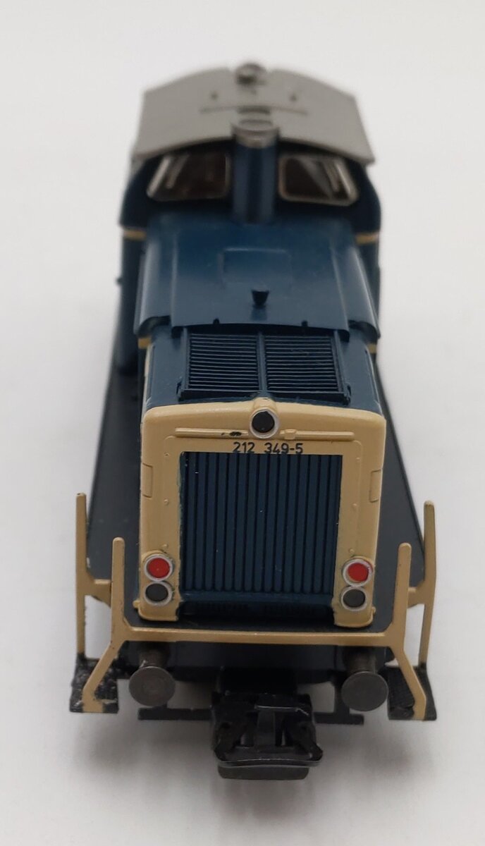 Marklin 3147 HO Scale BR 212 Diesel Locomotive EX/Box