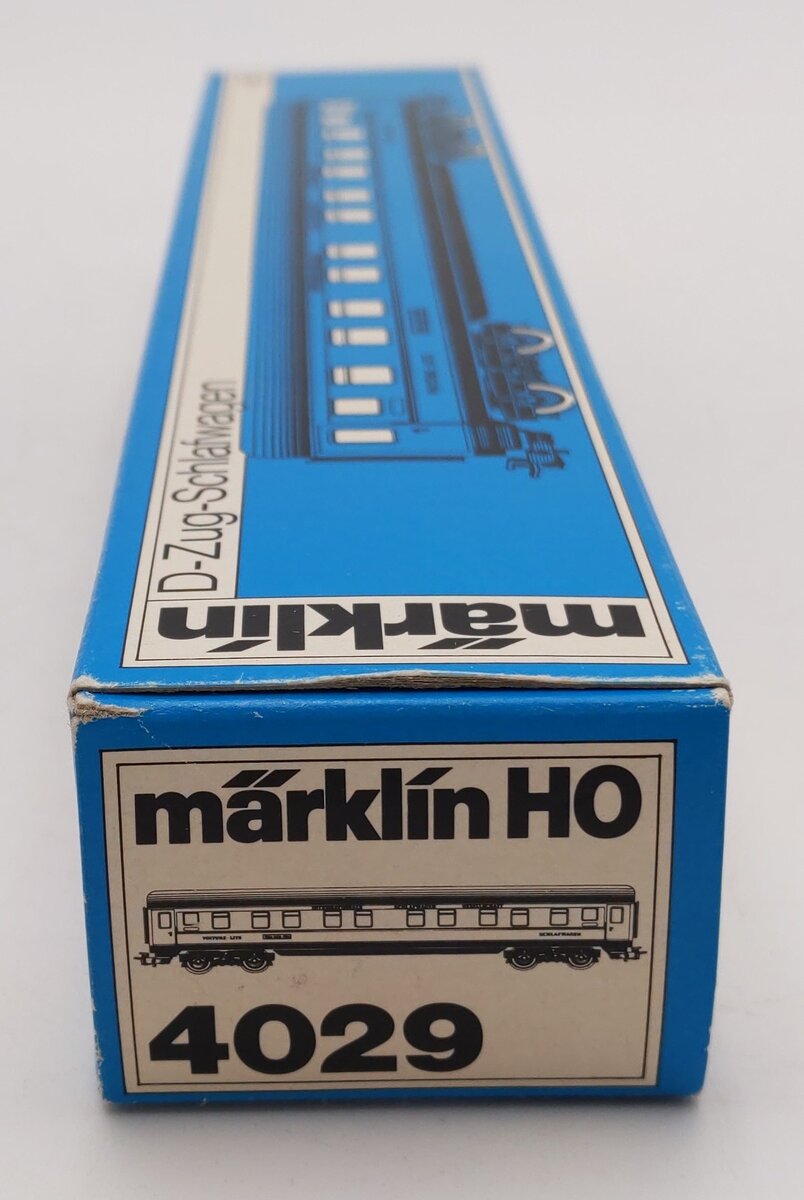 Marklin 4029 HO Scale Sovevogn Sleeper Car #4581 LN/Box