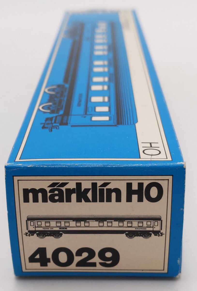 Marklin 4029 HO Scale Sovevogn Sleeper Car #4581 LN/Box