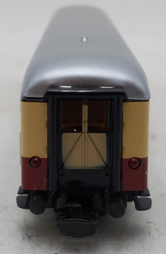 Marklin 4089 HO Scale Tee Compartment Coach w/ Tail Lights EX/Box