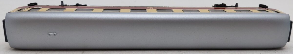 Marklin 4089 HO Scale Tee Compartment Coach w/ Tail Lights EX/Box