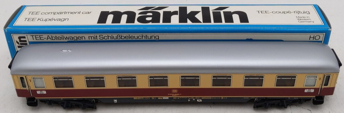 Marklin 4089 HO Scale Tee Compartment Coach w/ Tail Lights EX/Box