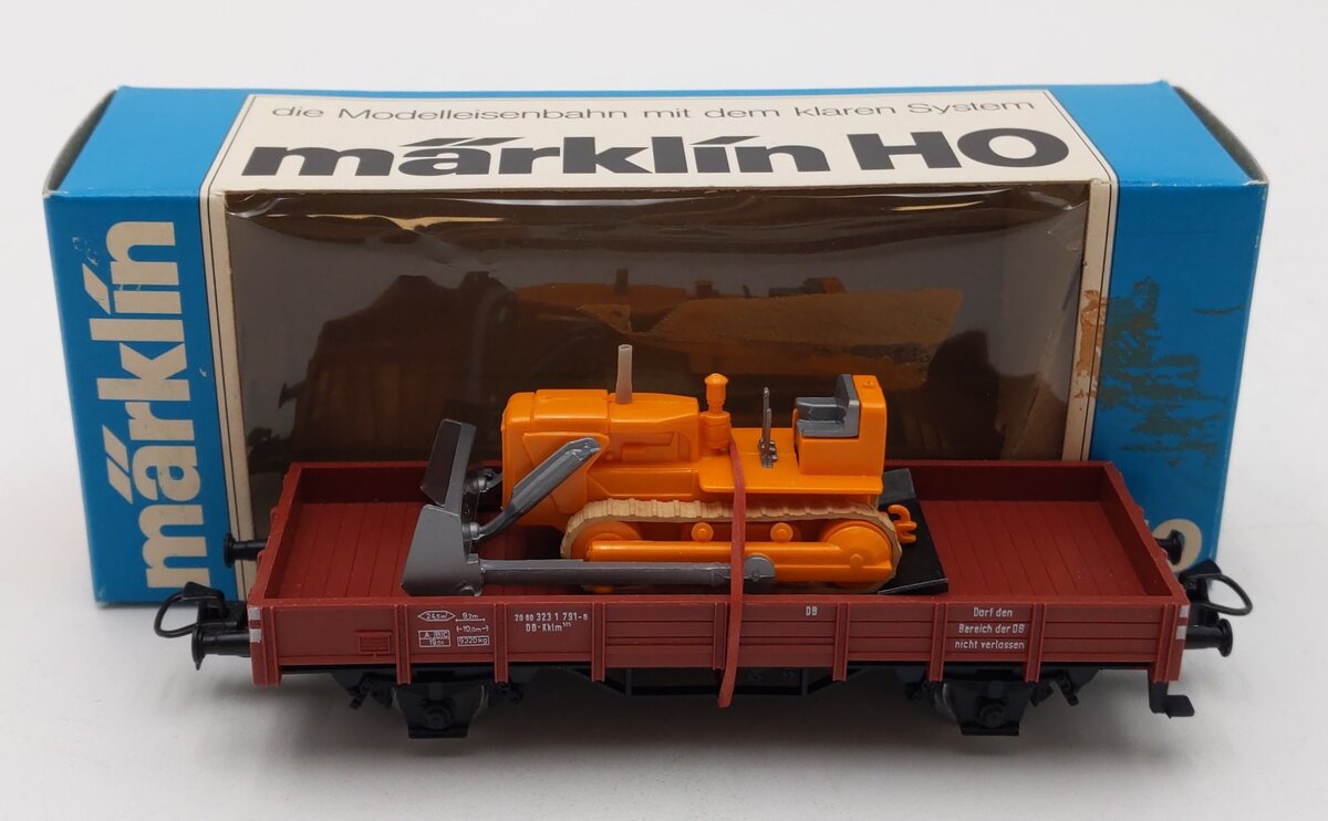 Marklin 4424 HO Scale DB Low Side Gondola w/ Bulldozer Load EX/Box