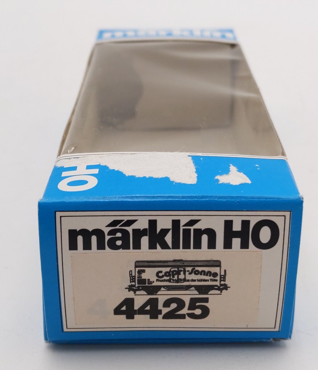 Marklin 4425 HO Scale Capri-Sonne Reefer LN/Box
