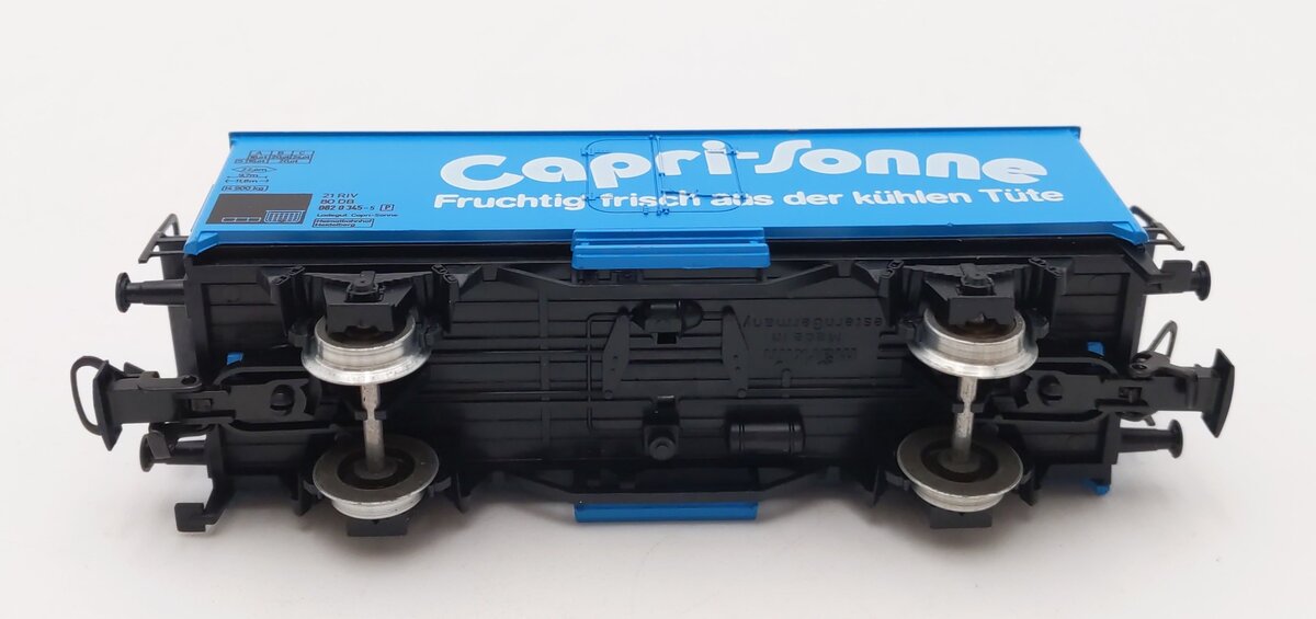 Marklin 4425 HO Scale Capri-Sonne Reefer LN/Box