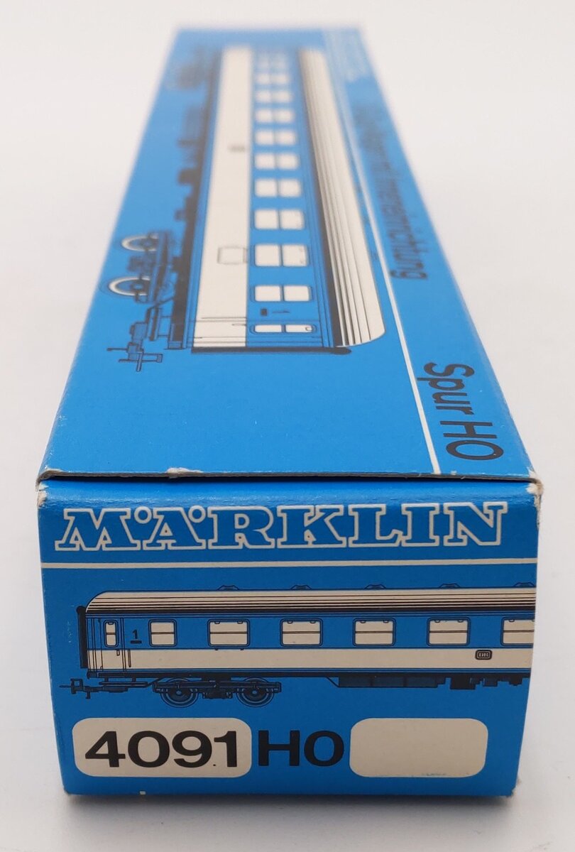 Marklin HO Scale DB Dining Car EX