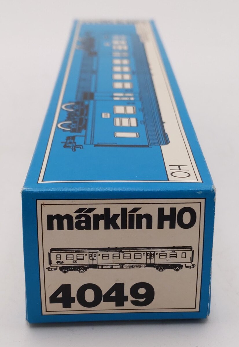 Marklin 4049 HO Scale 2nd Class Express Coach NS B #6692 EX/Box