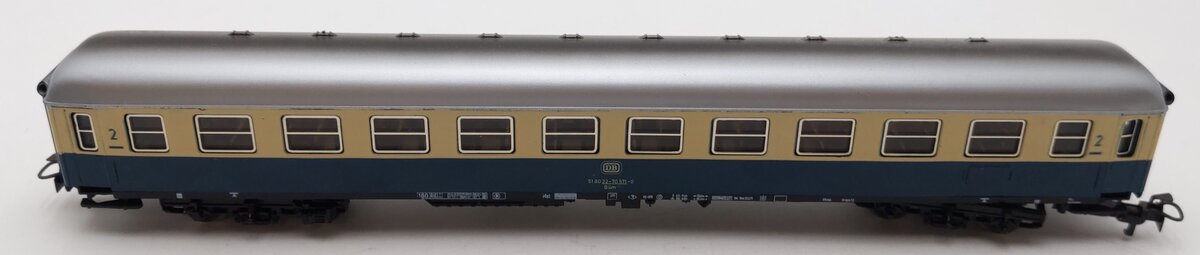 Marklin 4092 HO Deutsche Bahn 2nd Class Express Passenger Car EX/Box