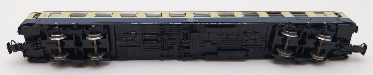 Marklin 4092 HO Deutsche Bahn 2nd Class Express Passenger Car EX/Box
