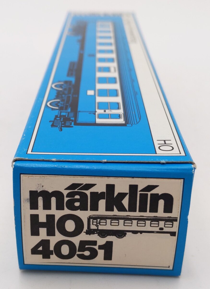 Marklin 4051 HO Scale DB Aum Express Coach w/ Interior EX/Box