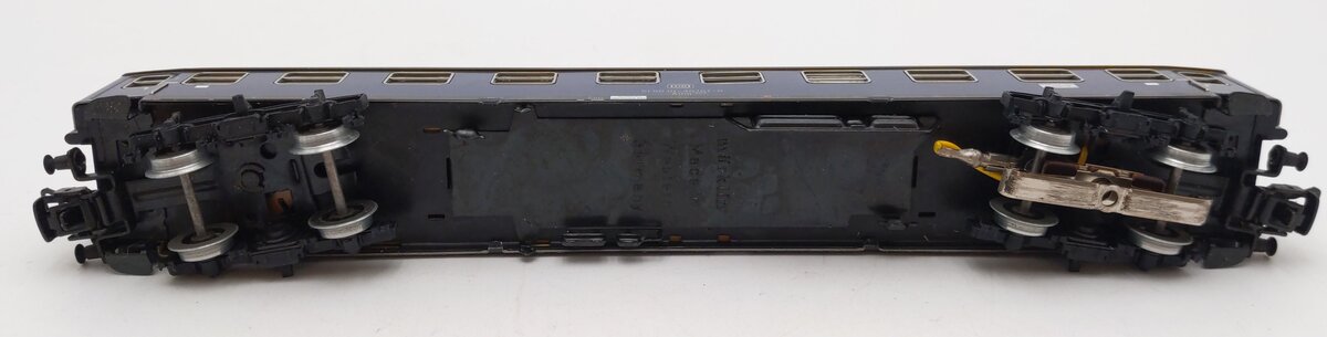 Marklin 4053 HO DB Express Coach Passenger Car LN/Box