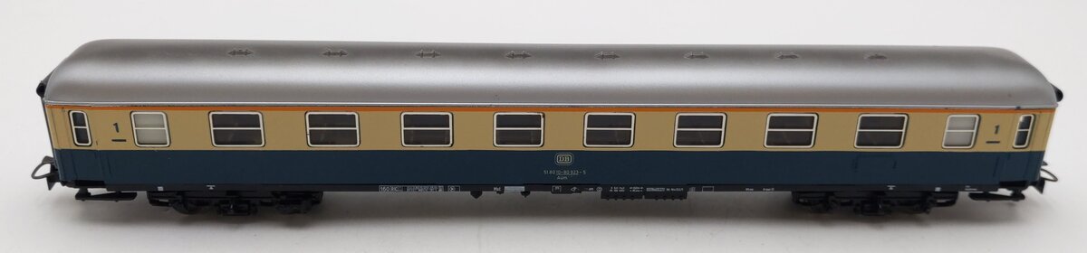 Marklin 4154 HO 2nd Class DB Aum Coach Car #51 80 10-81 923-5 EX