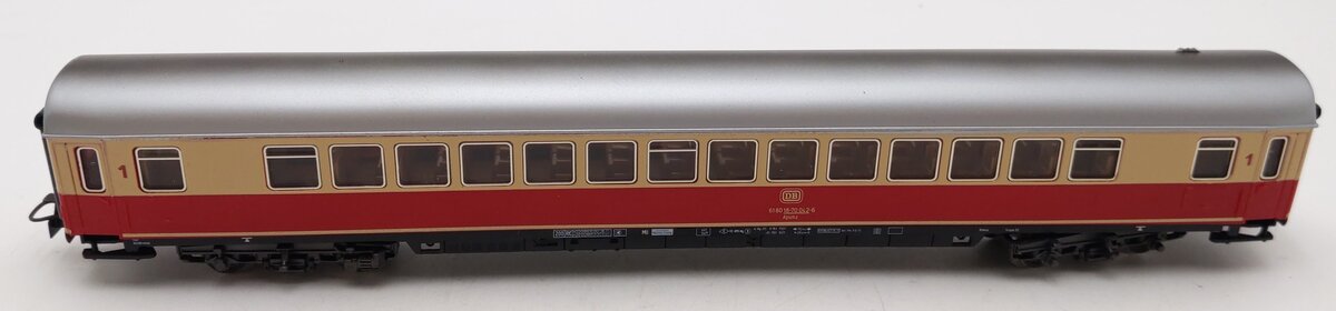 Marklin 4096 HO Scale DB Red and Cream Passenger Car EX/Box