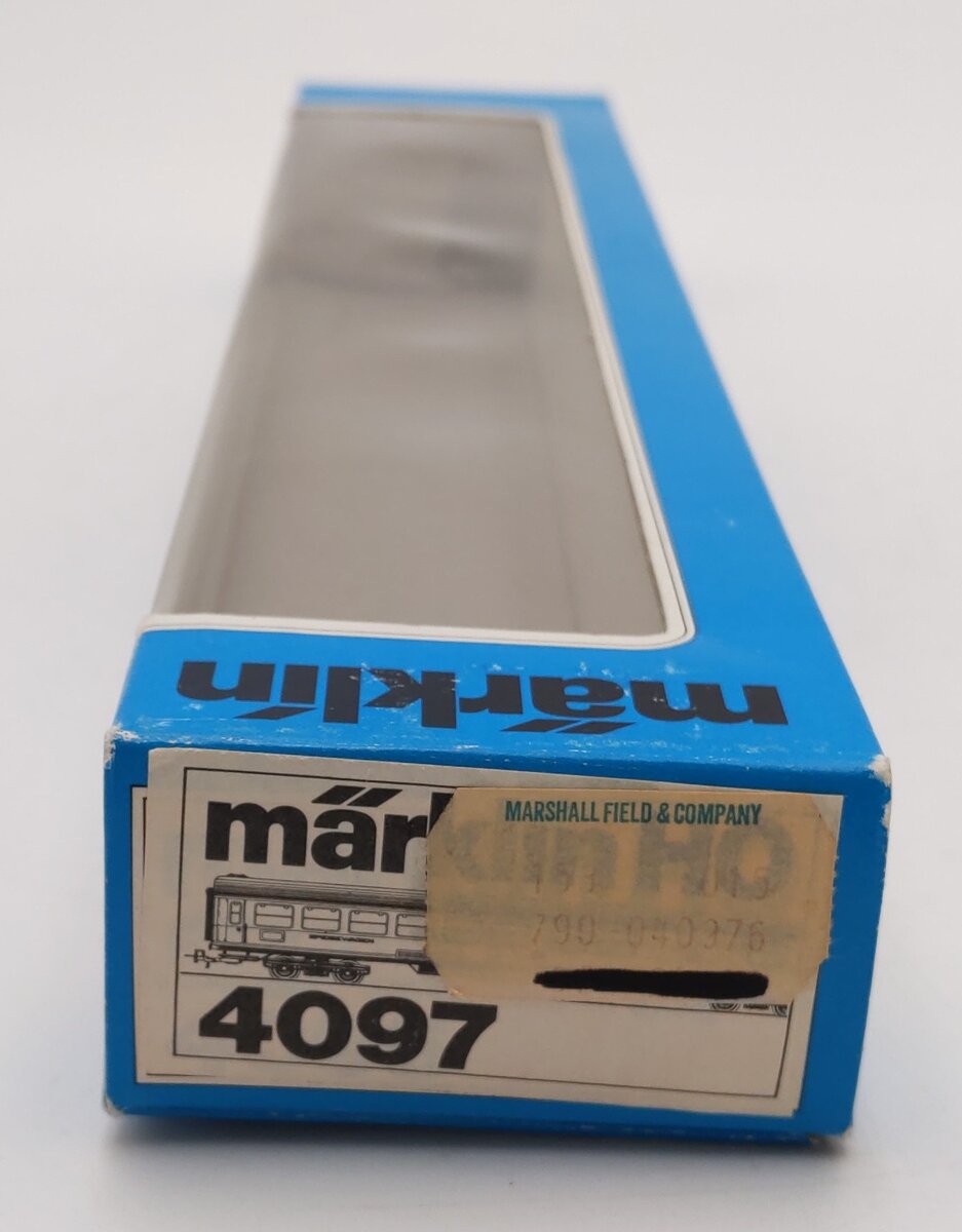Marklin 4097 HO Scale DB Dining Car #61 80 88-80 113-8 EX/Box
