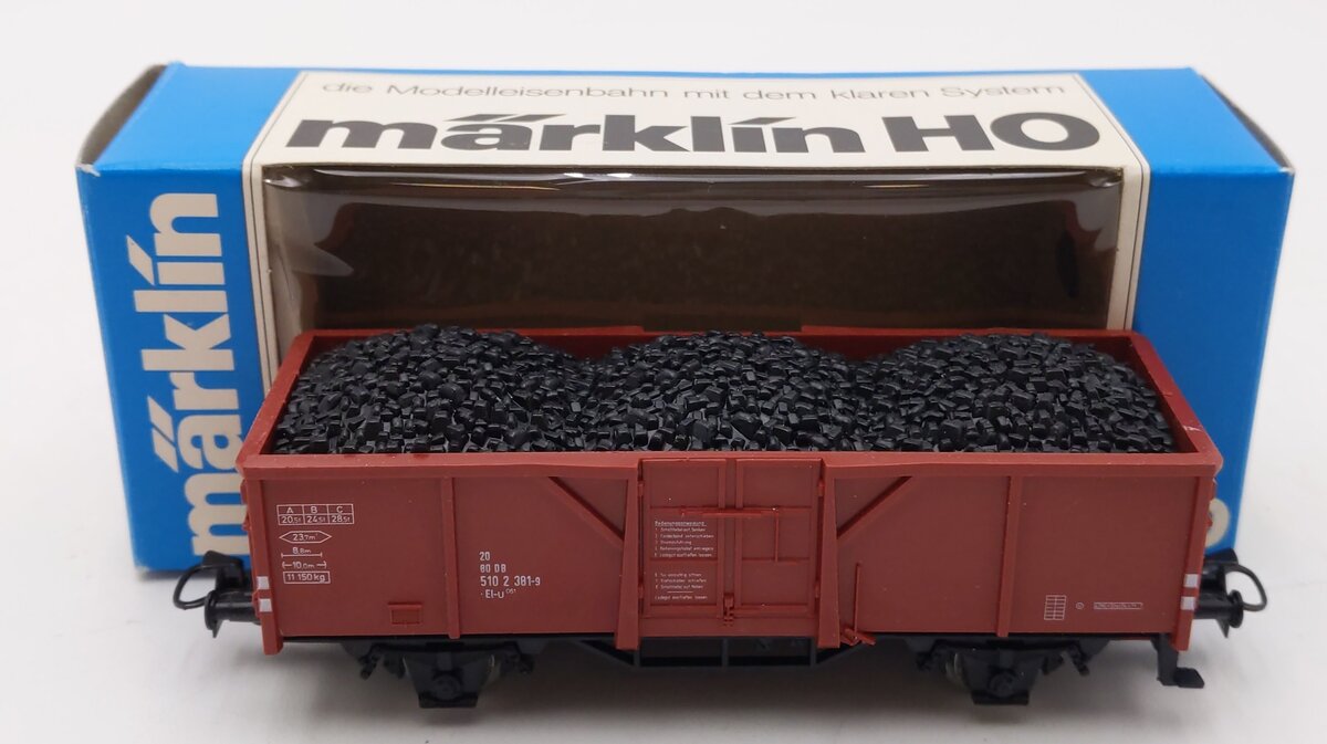Marklin 4431 HO Scale Hopper Car w/ Load EX/Box