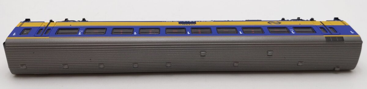 Marklin 4164 HO 1nd Class Intercity Passenger Car W/ Interior #50 84 10-70 672-7 LN/Box