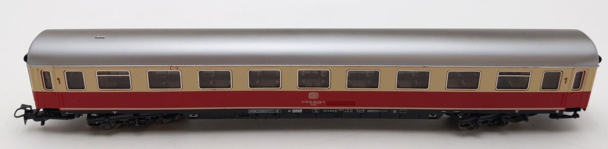 Marklin 4098 HO 1st Class DB Avmz Passenger Car #:61 80 19-90 016-5 EX/Box