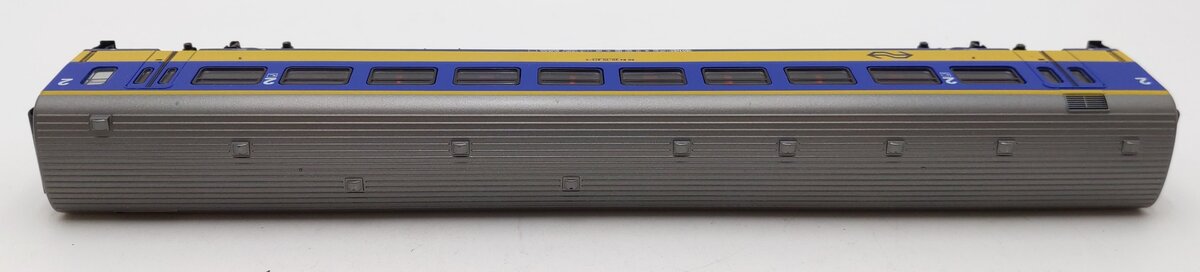 Marklin 4165 HO Scale 2nd Class Intercity Passenger Car #50 84 20-70-813-5 LN/Box