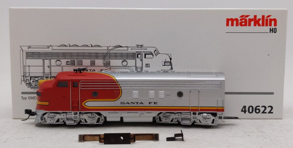 Marklin 40622 HO Scale Santa Fe EMD F-7 Non-Powered Diesel Locomotive EX/Box