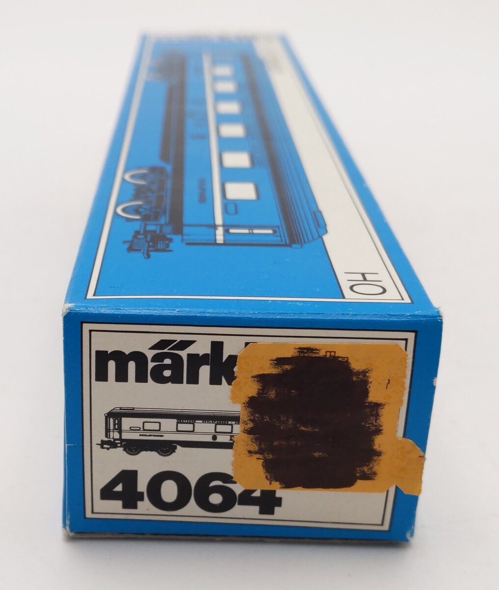 Marklin 4064 HO Scale DSG Express Sleeper Car EX/Box