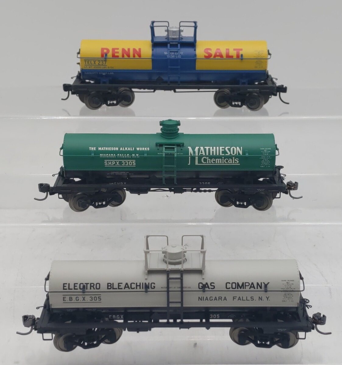 Marklin 45580 HO Scale SHP EBG & TEL 6,000 Gallon Tank Cars (Set of 3) LN/Box