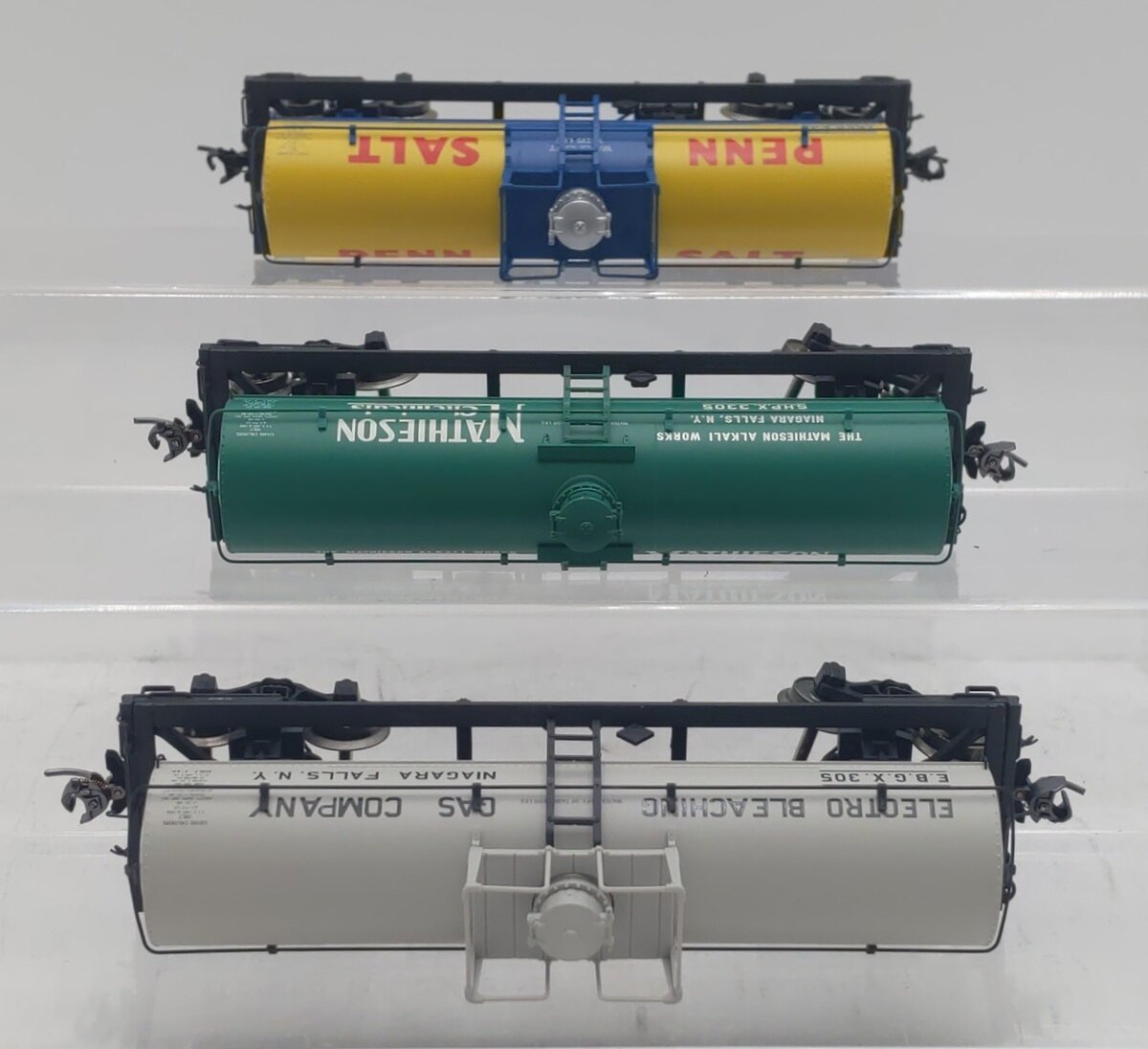 Marklin 45580 HO Scale SHP EBG & TEL 6,000 Gallon Tank Cars (Set of 3) LN/Box